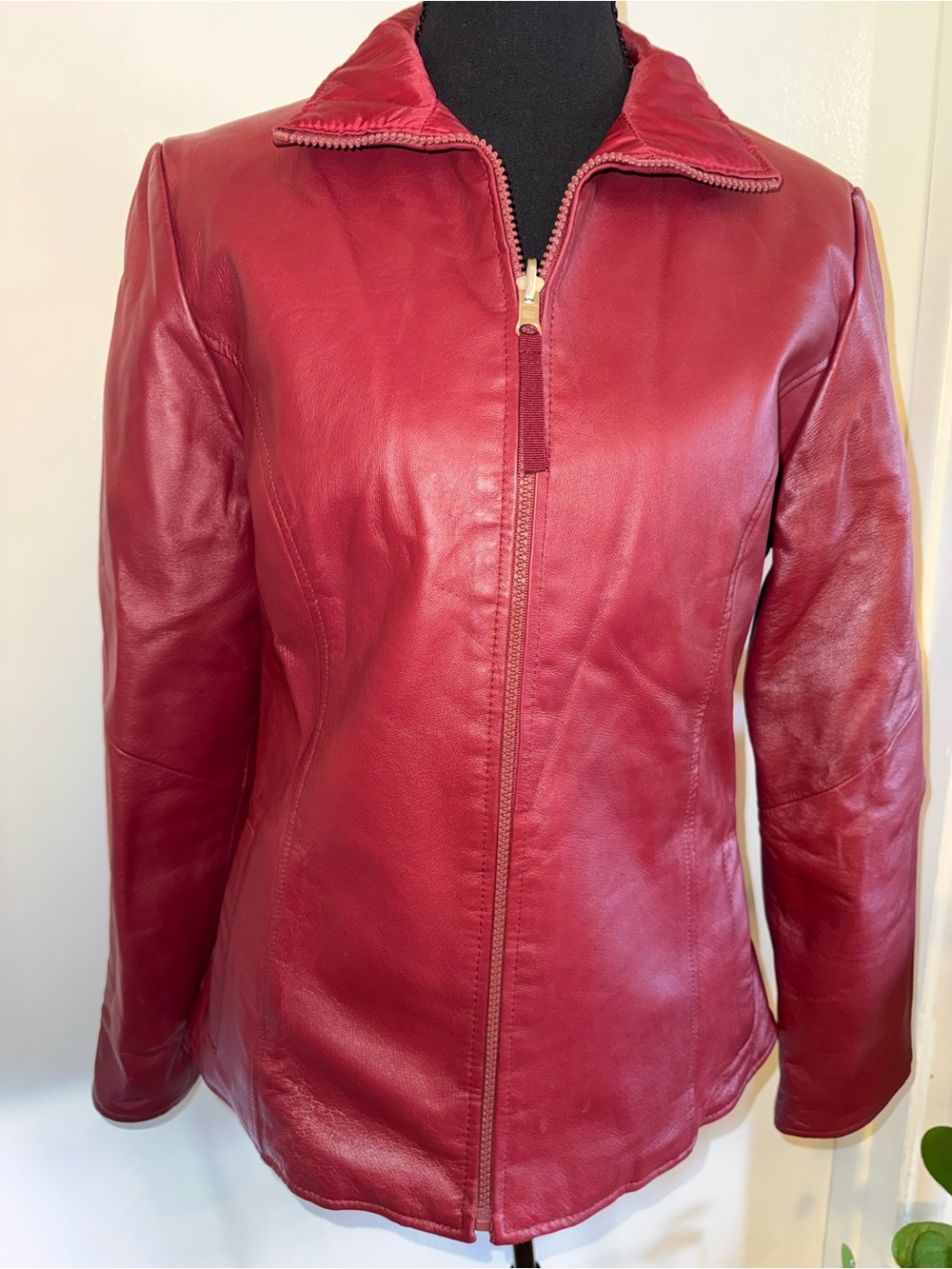 Wilson’s Leather Maxima Red Genuine Leather Zip Jacket Size S